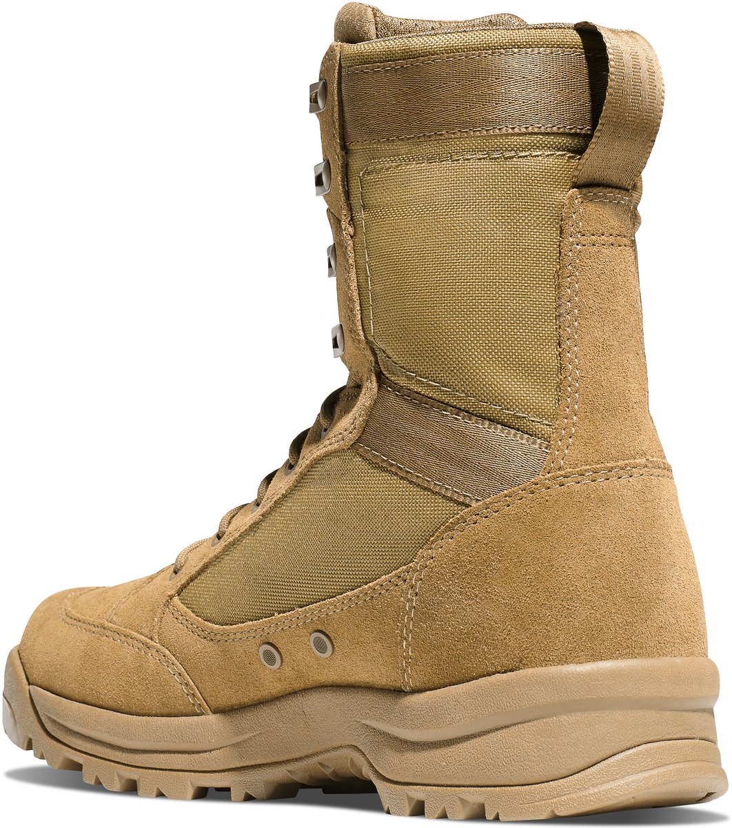 Tanicus Coyote / Danner