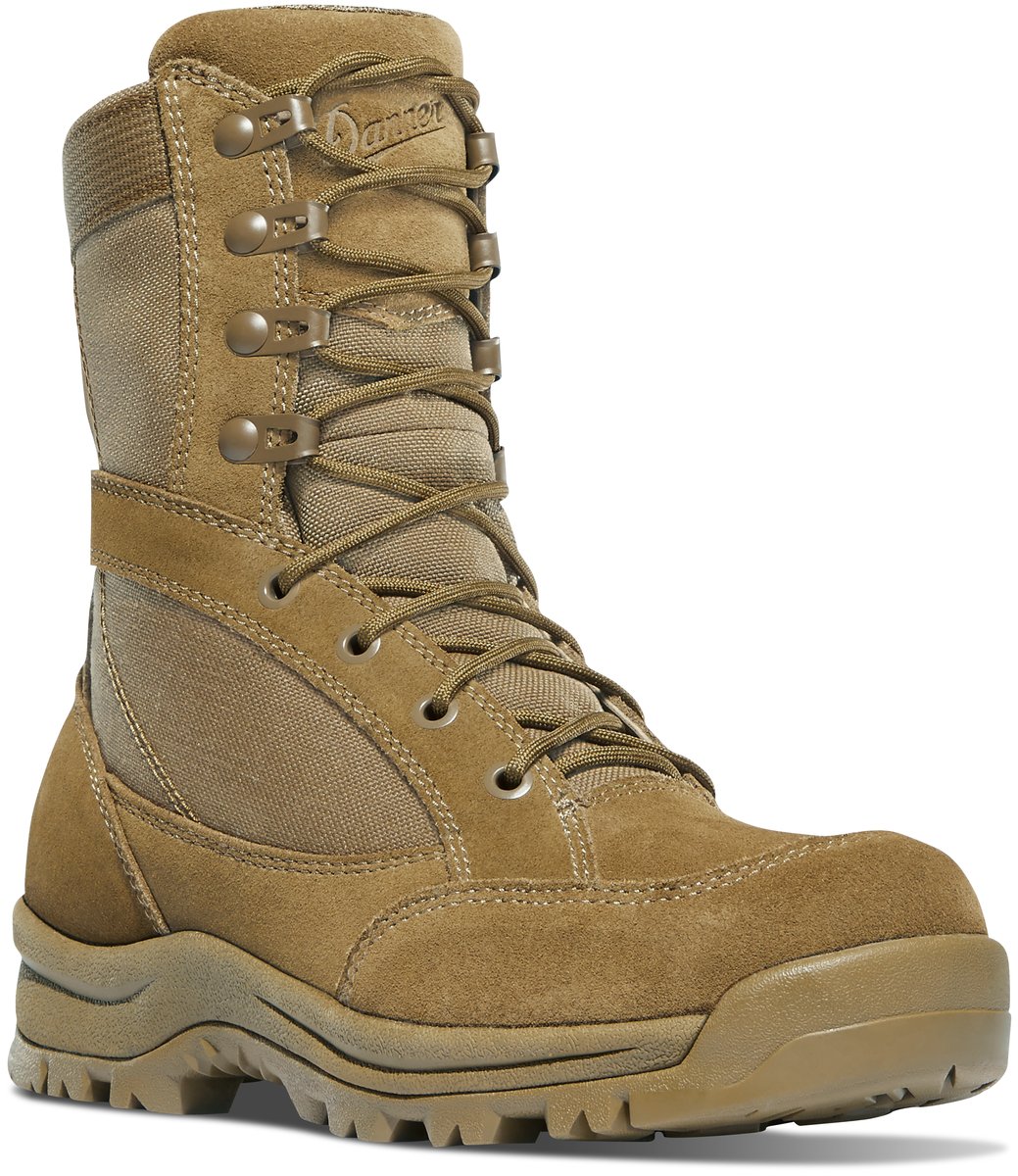Prowess Coyote / Danner