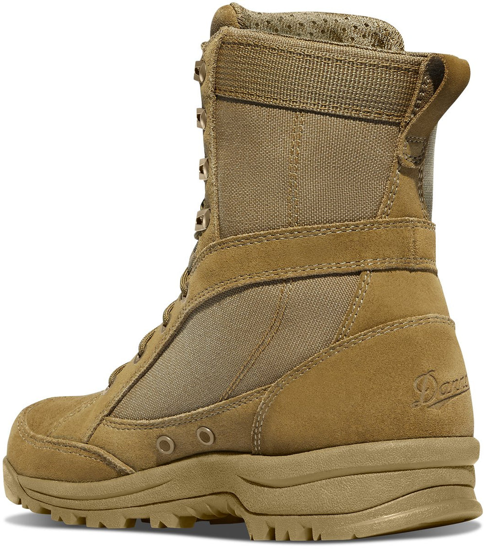Prowess Coyote / Danner